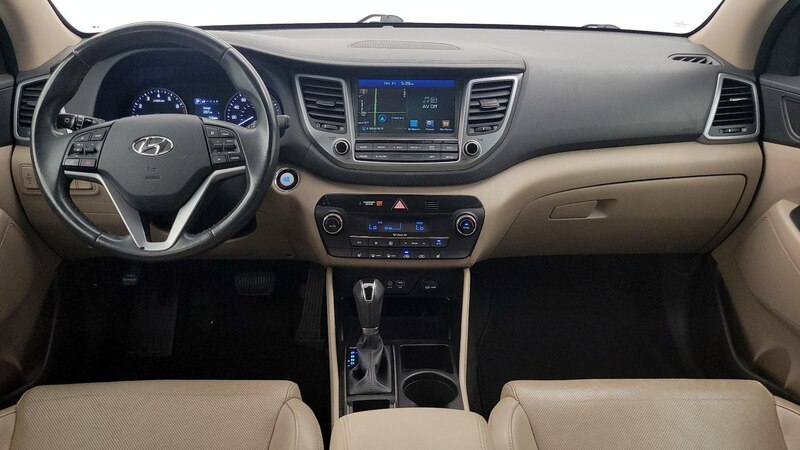 2017 Hyundai Tucson SE Plus 9