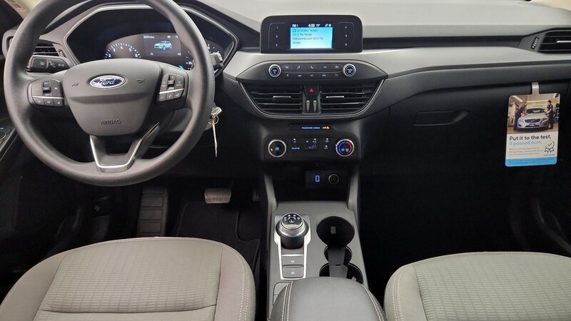 2020 Ford Escape S 9