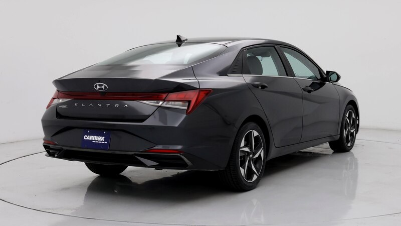 2022 Hyundai Elantra SEL 8