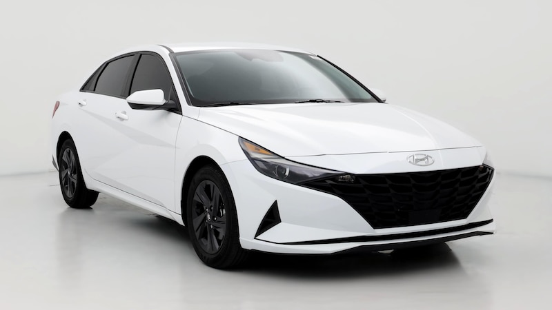 2021 Hyundai Elantra SEL Hero Image