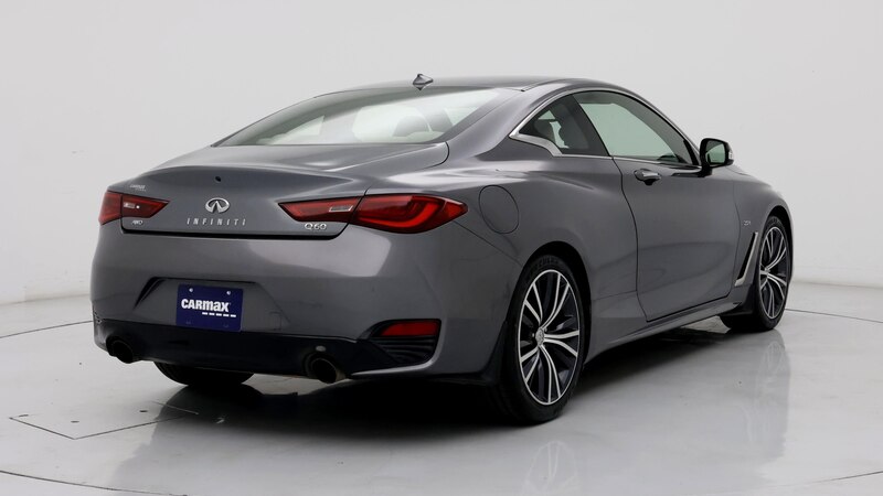 2017 INFINITI Q60 Premium 8