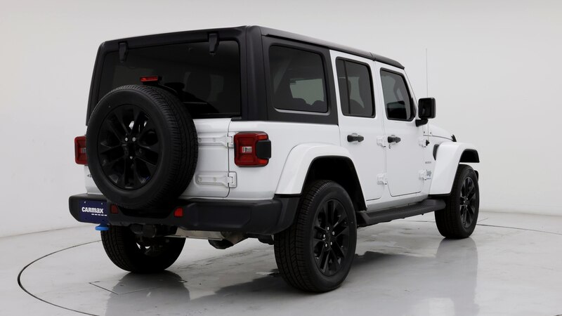 2023 Jeep Wrangler Unlimited Sahara 8