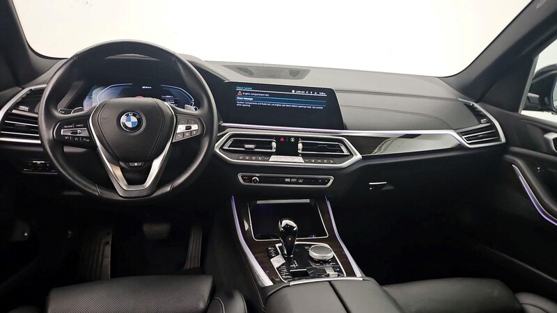 2023 BMW X5 xDrive45e 9