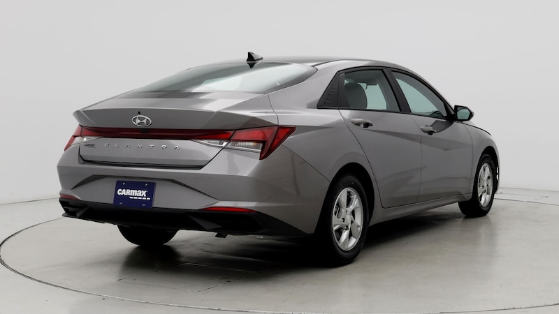 2023 Hyundai Elantra SE 8