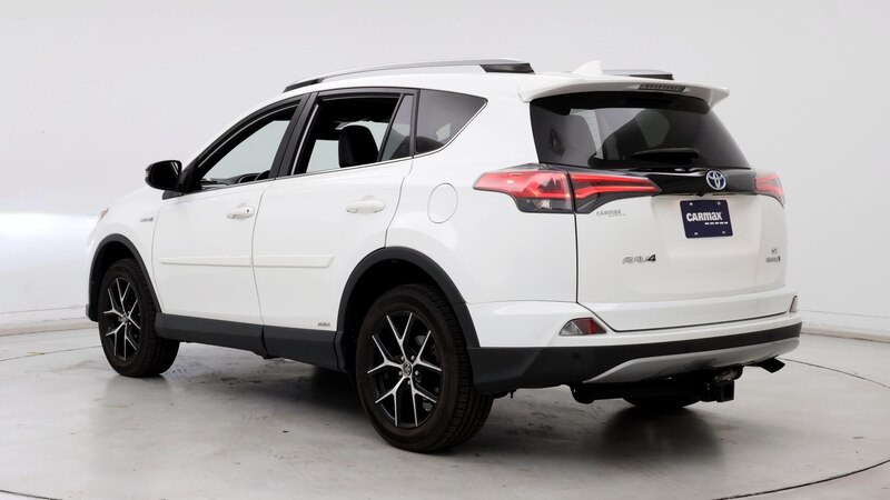 2017 Toyota RAV4 SE 2