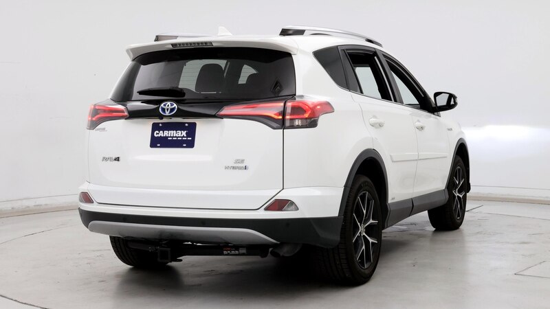 2017 Toyota RAV4 SE 8