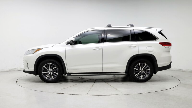 2017 Toyota Highlander XLE 3