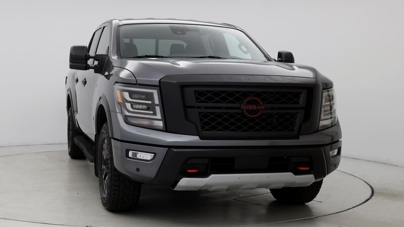 2023 Nissan Titan PRO-4X 5