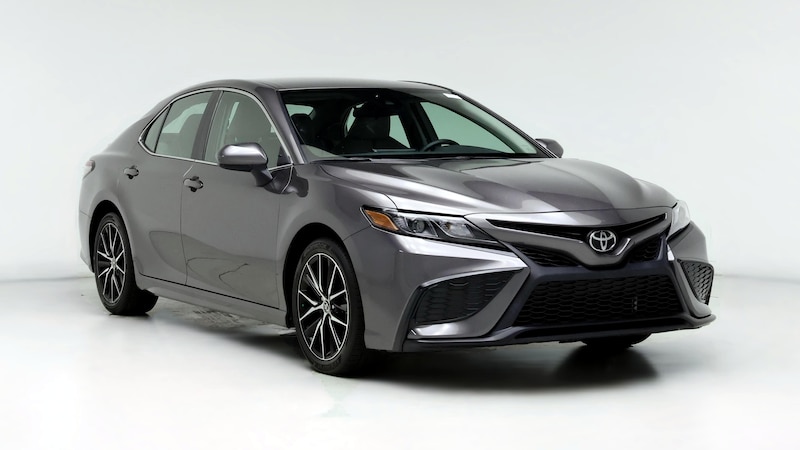 2021 Toyota Camry SE Hero Image