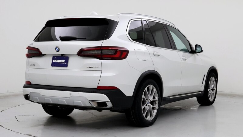 2023 BMW X5 sDrive40i 8