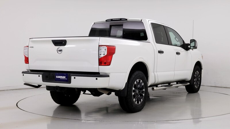 2019 Nissan Titan PRO-4X 8