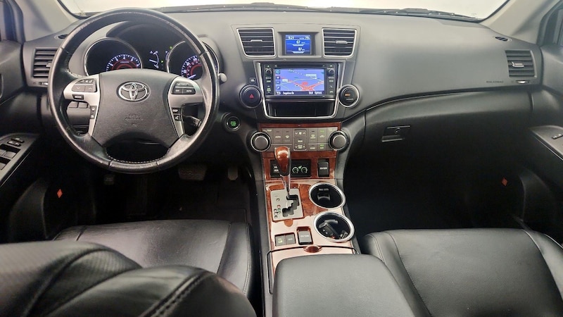 2013 Toyota Highlander Limited 9