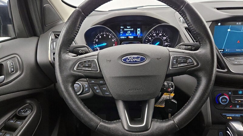 2018 Ford Escape SEL 10