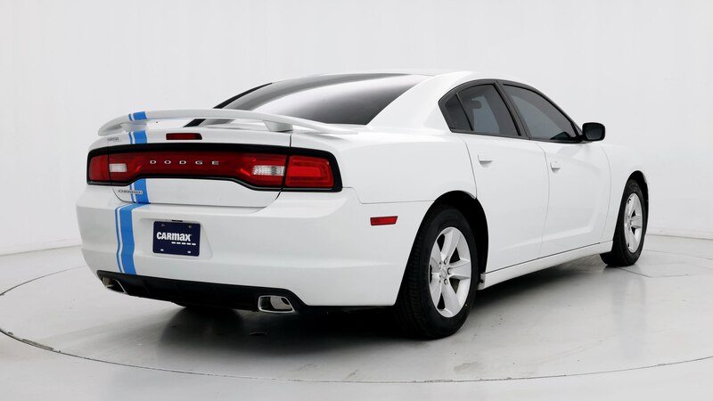 2014 Dodge Charger SE 8