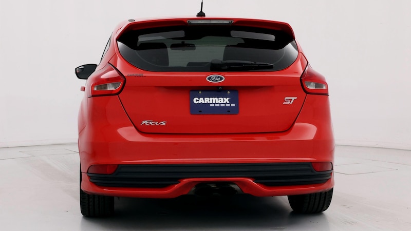 2015 Ford Focus ST 6