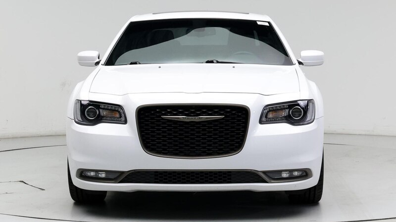 2019 Chrysler 300 S 5