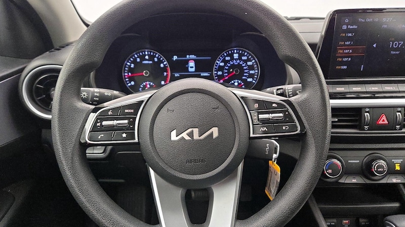 2022 Kia Forte LXS 10