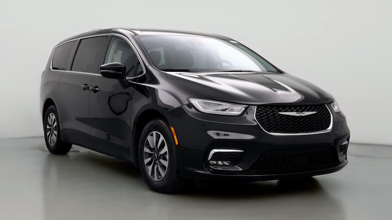 2022 Chrysler Pacifica Hybrid Touring L Hero Image