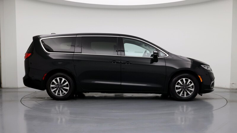 2022 Chrysler Pacifica Hybrid Touring L 7