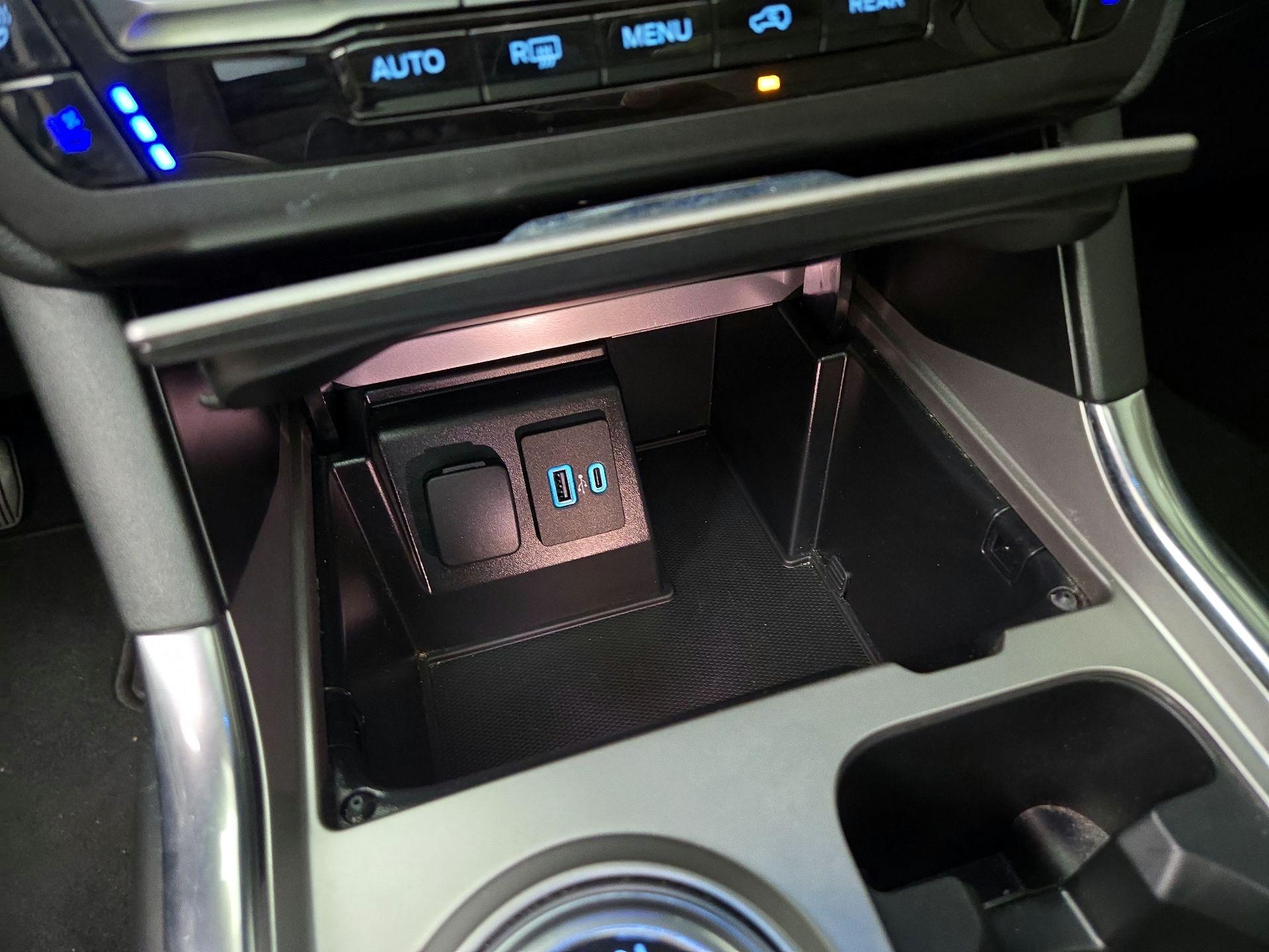 Thumbnail: 2020 Ford Explorer - 19