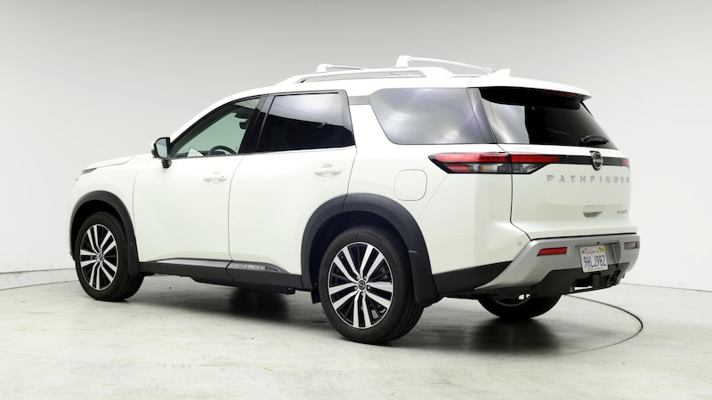 2023 Nissan Pathfinder Platinum 2