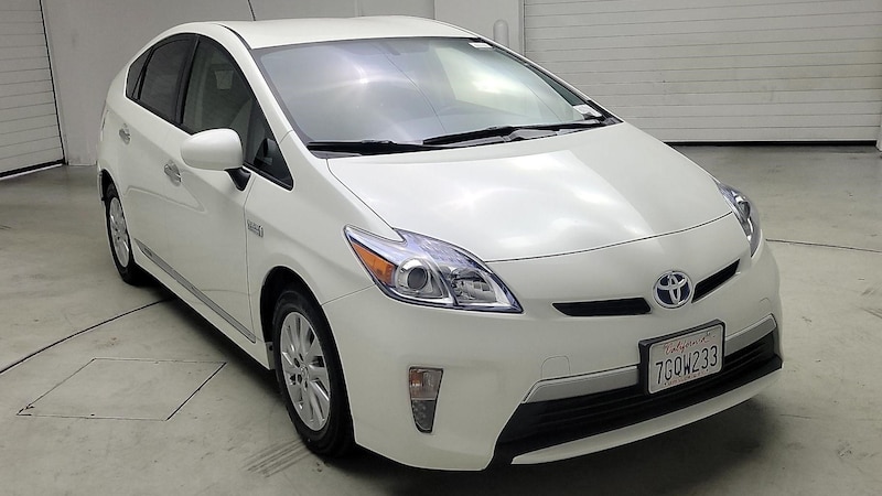 2014 Toyota Prius Plug-in Hero Image