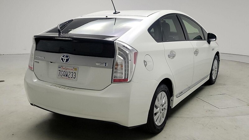 2014 Toyota Prius Plug-in 5