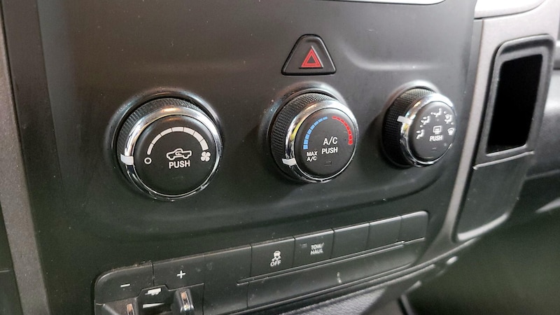 2016 RAM 1500 Tradesman 16