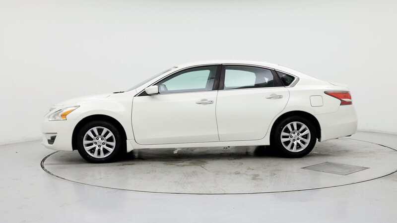 2015 Nissan Altima S 3