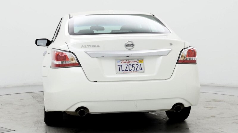 2015 Nissan Altima S 6