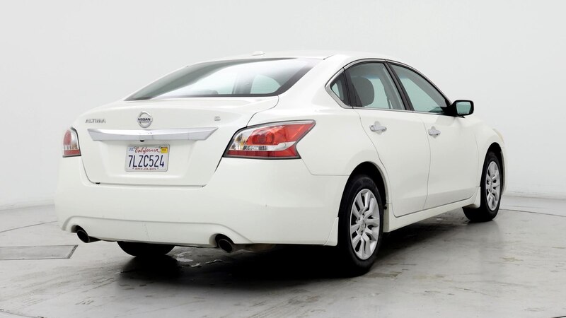 2015 Nissan Altima S 8