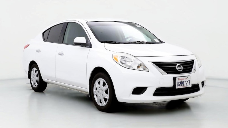 2014 Nissan Versa SV Hero Image