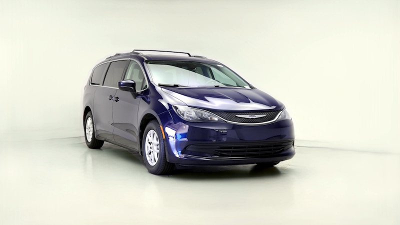 2020 Chrysler Voyager LXi Hero Image