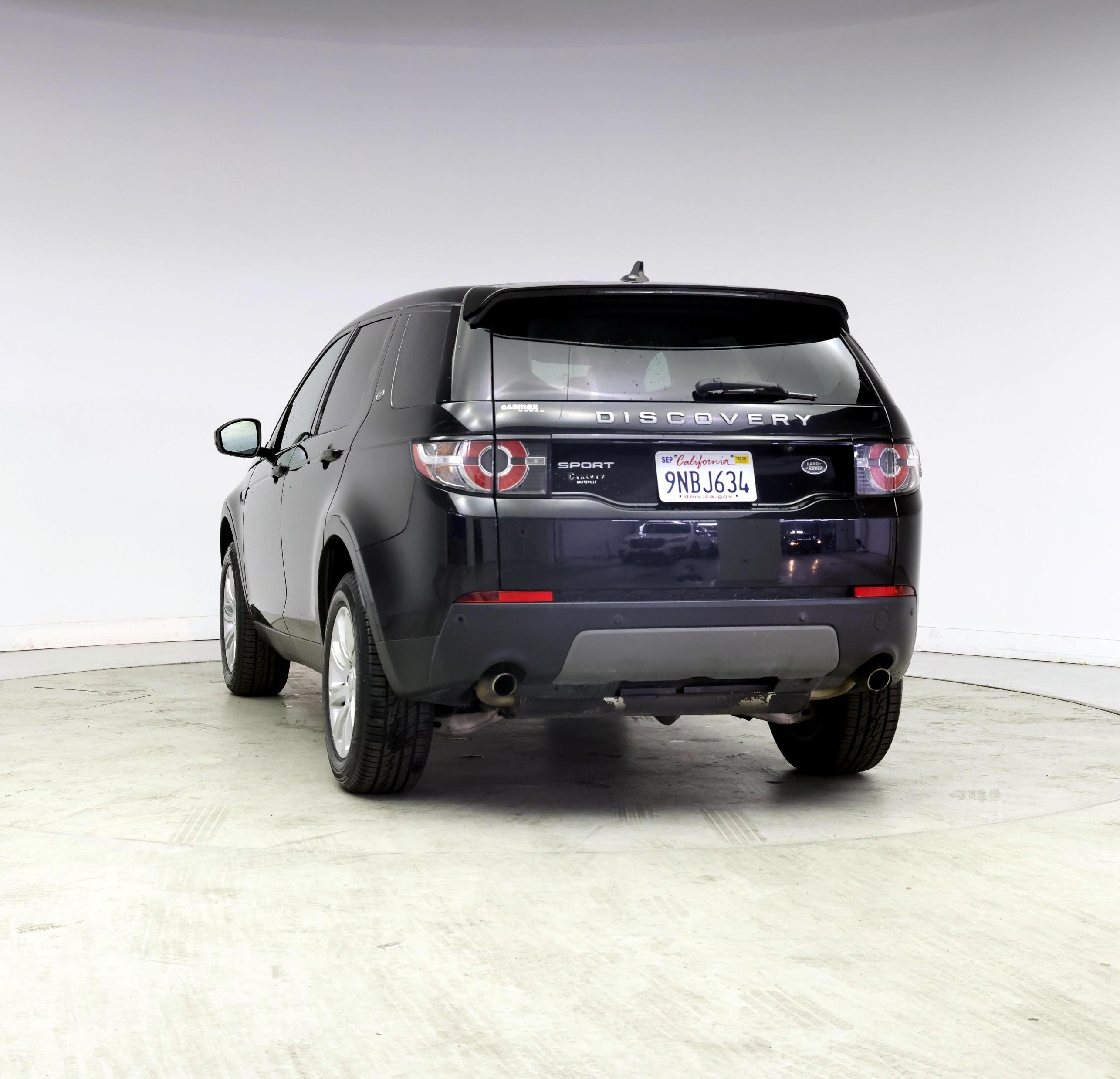 Thumbnail: 2016 Land Rover Discovery Sport - 6