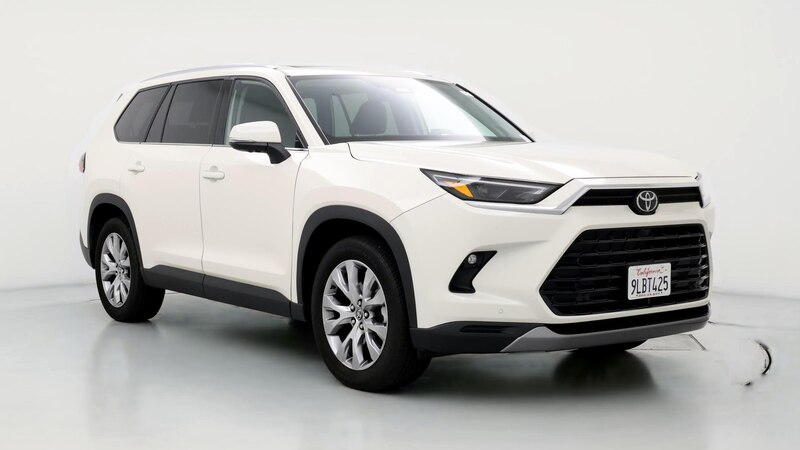 2024 Toyota Grand Highlander Limited Hero Image