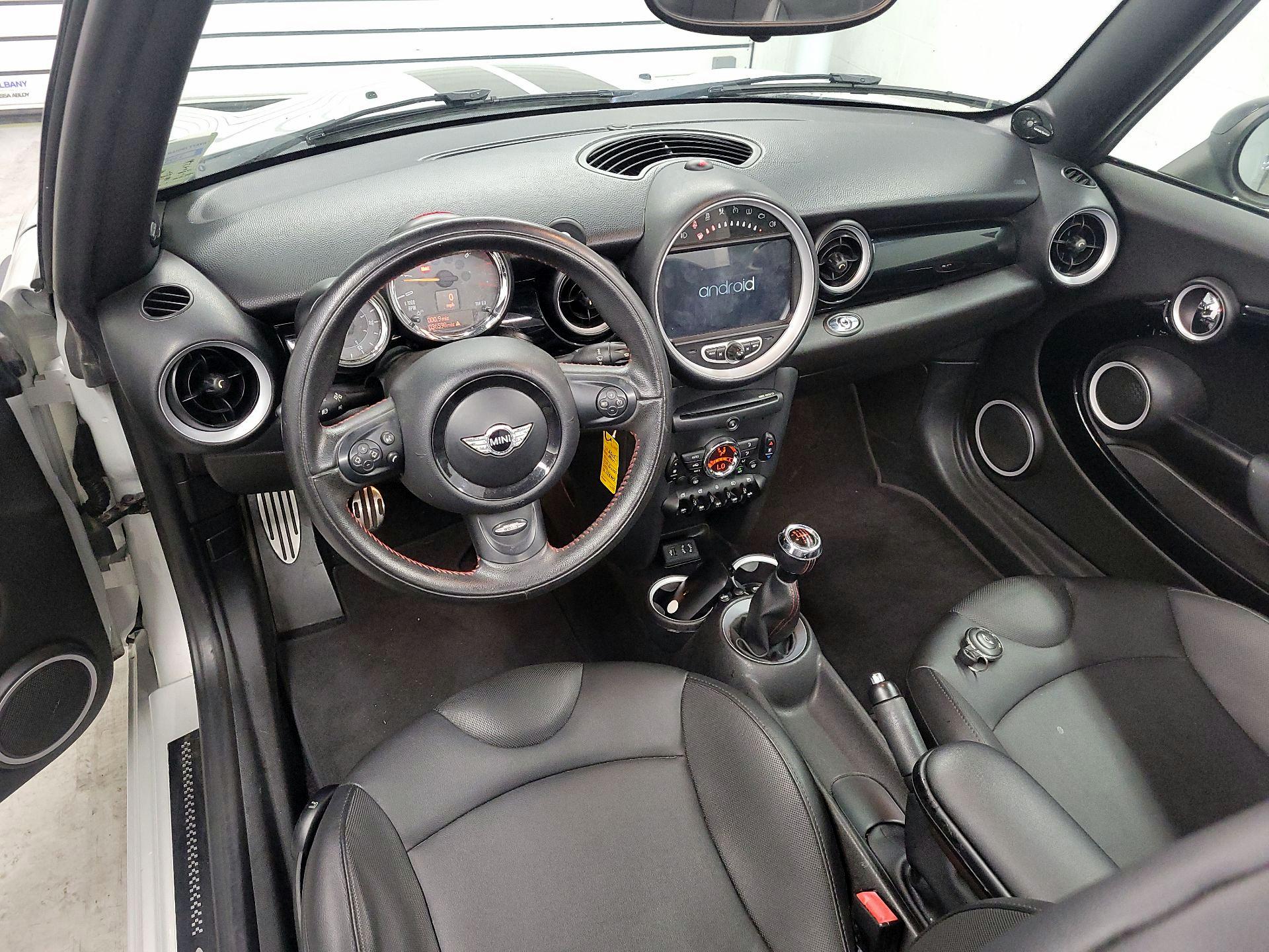 Thumbnail: 2015 MINI Cooper - 9
