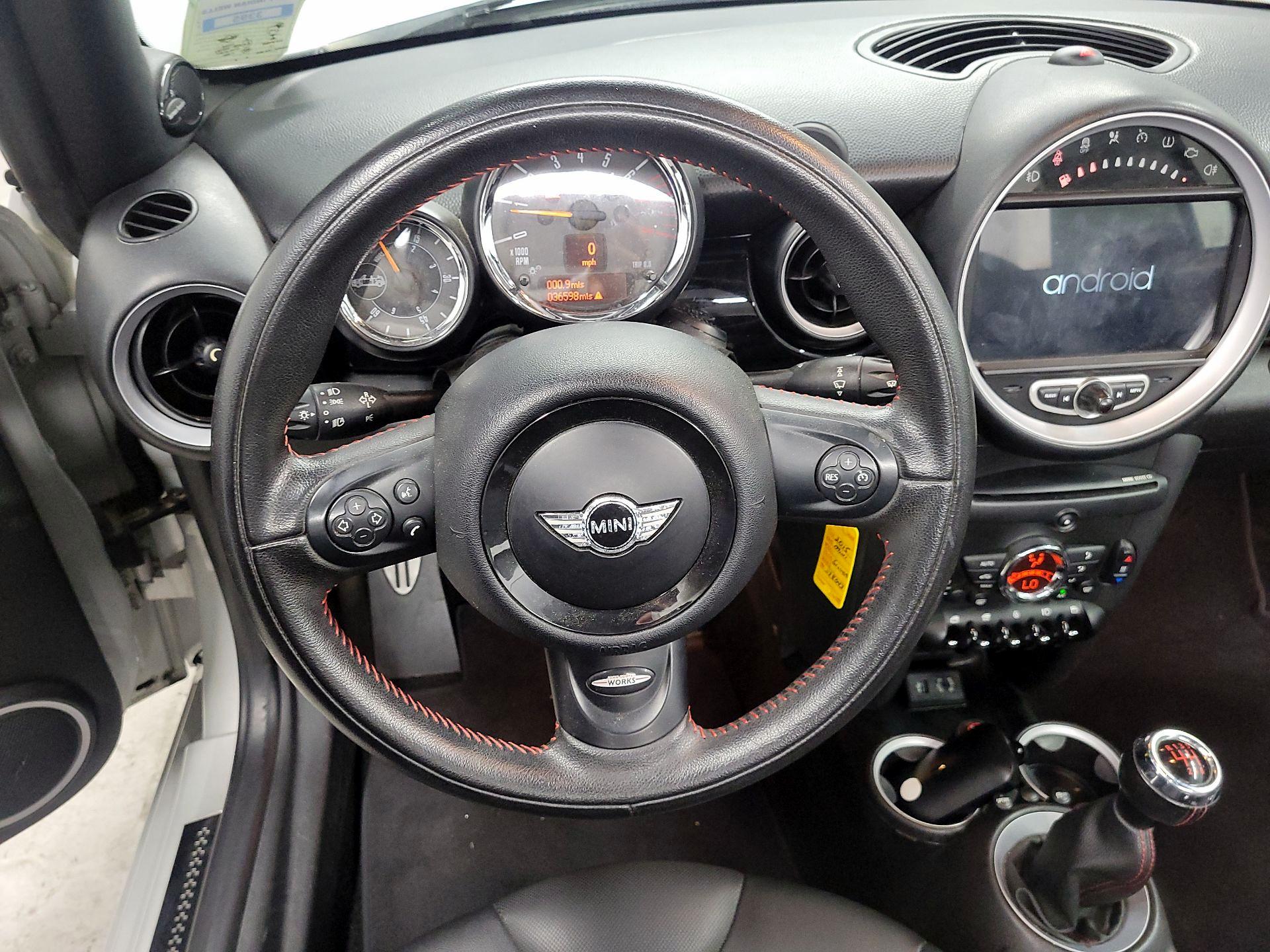 Thumbnail: 2015 MINI Cooper - 10