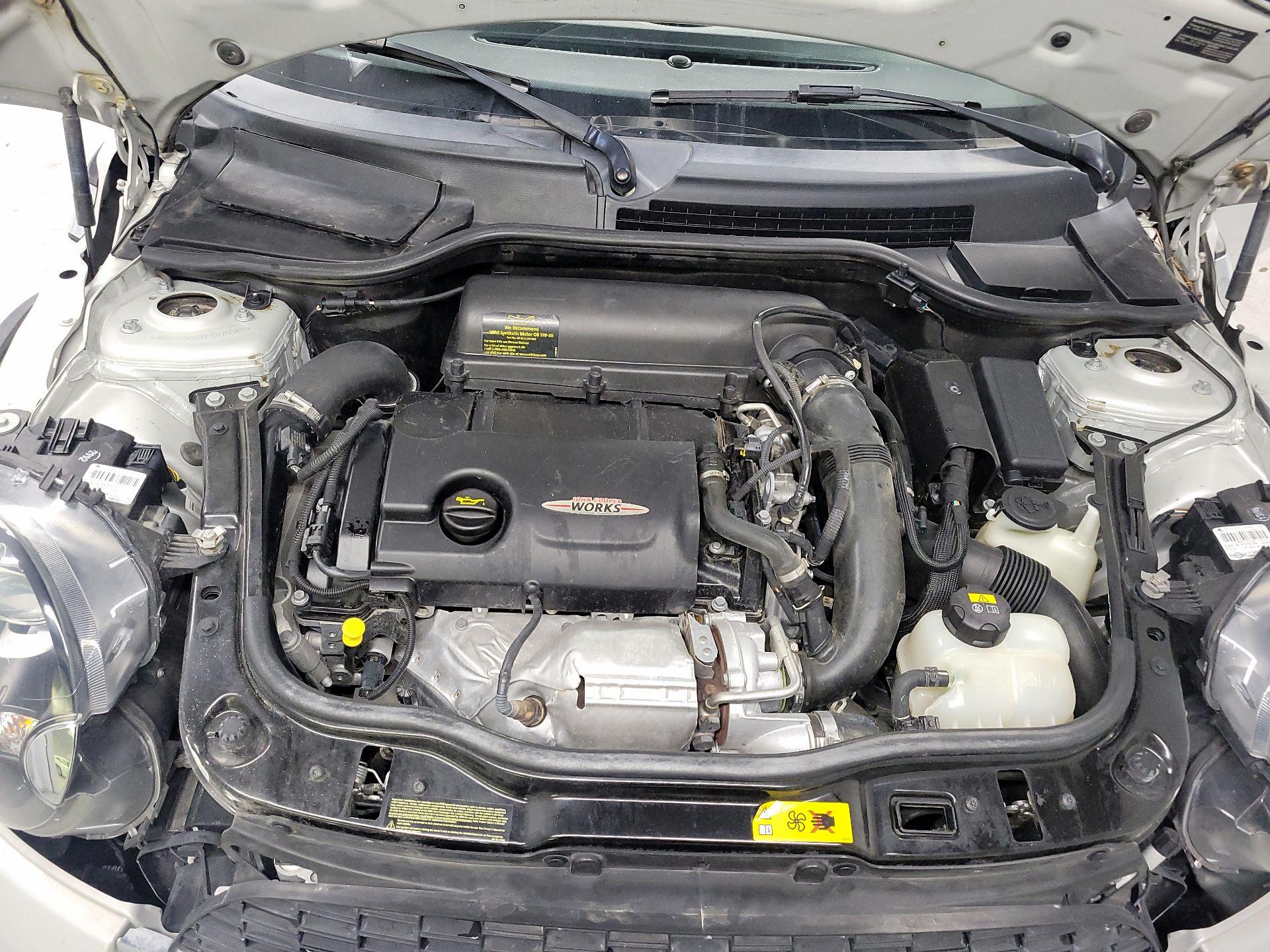 Thumbnail: 2015 MINI Cooper - 18