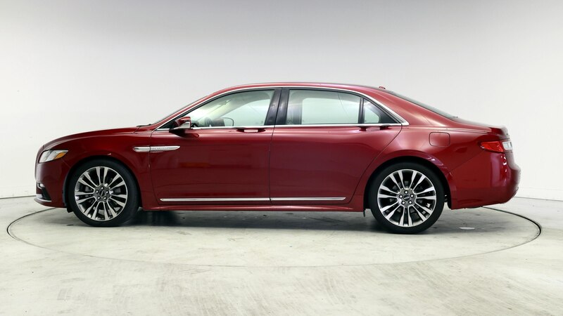 2017 Lincoln Continental Select 3