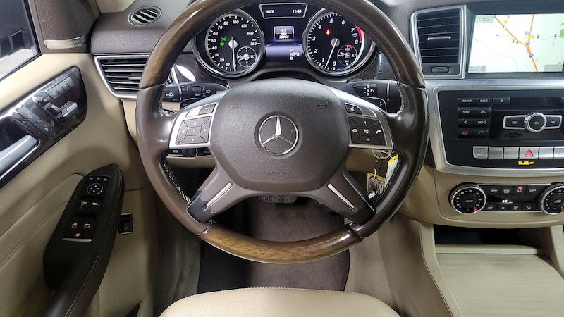 2015 Mercedes-Benz M-Class ML 350 10