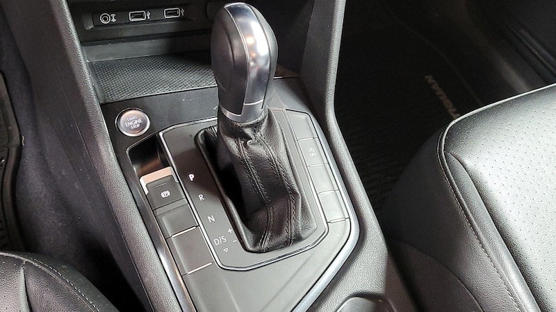 2018 Volkswagen Tiguan SE 17