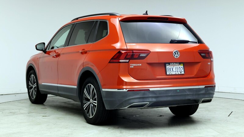2018 Volkswagen Tiguan SE 2