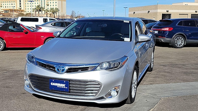 2013 Toyota Avalon Limited 3