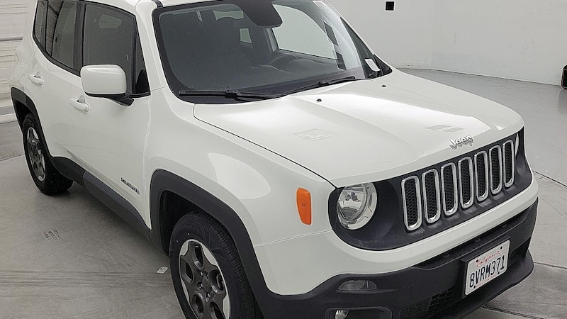 2018 Jeep Renegade Latitude Hero Image
