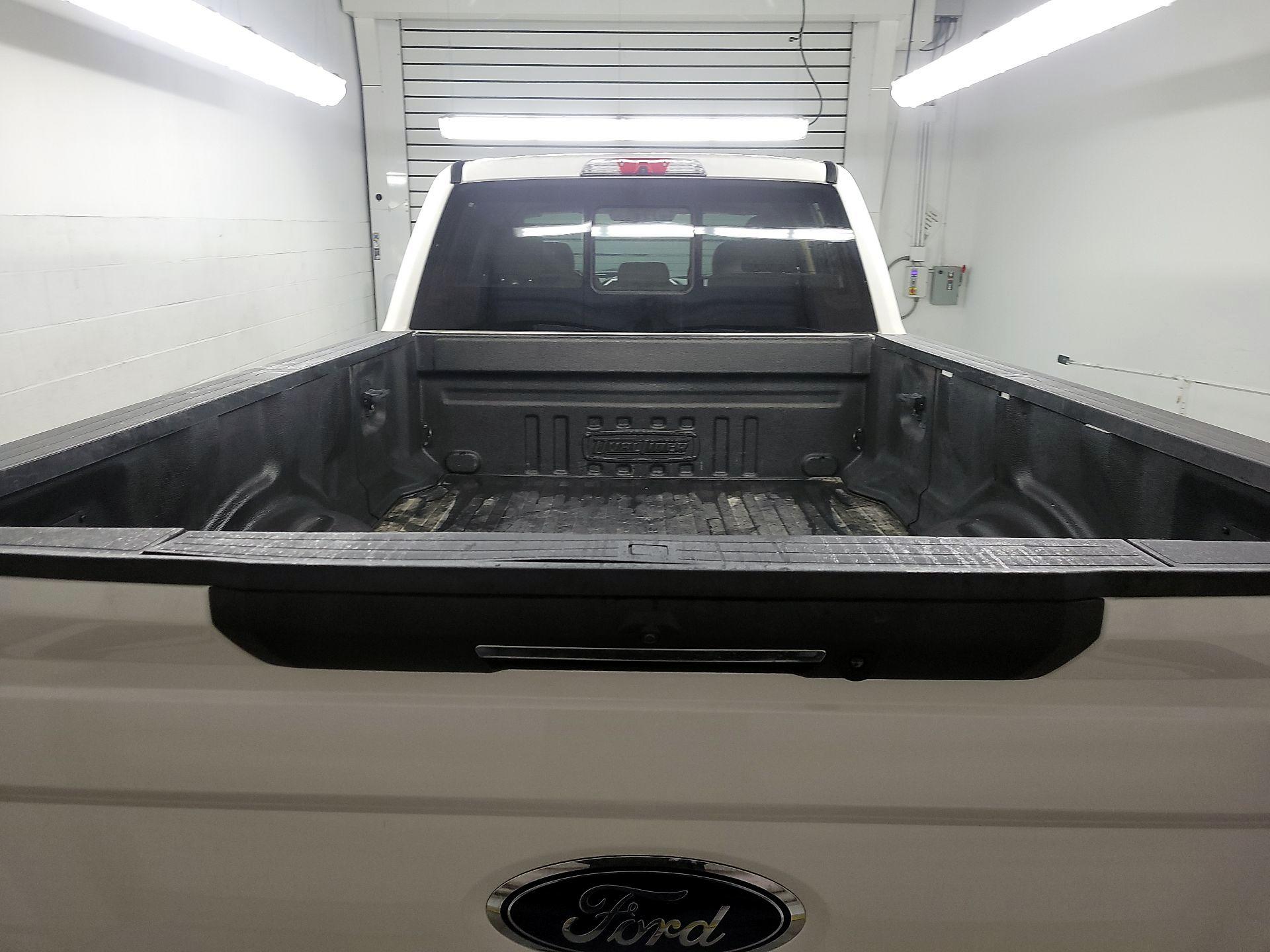 Thumbnail: 2018 Ford F-350 - 19