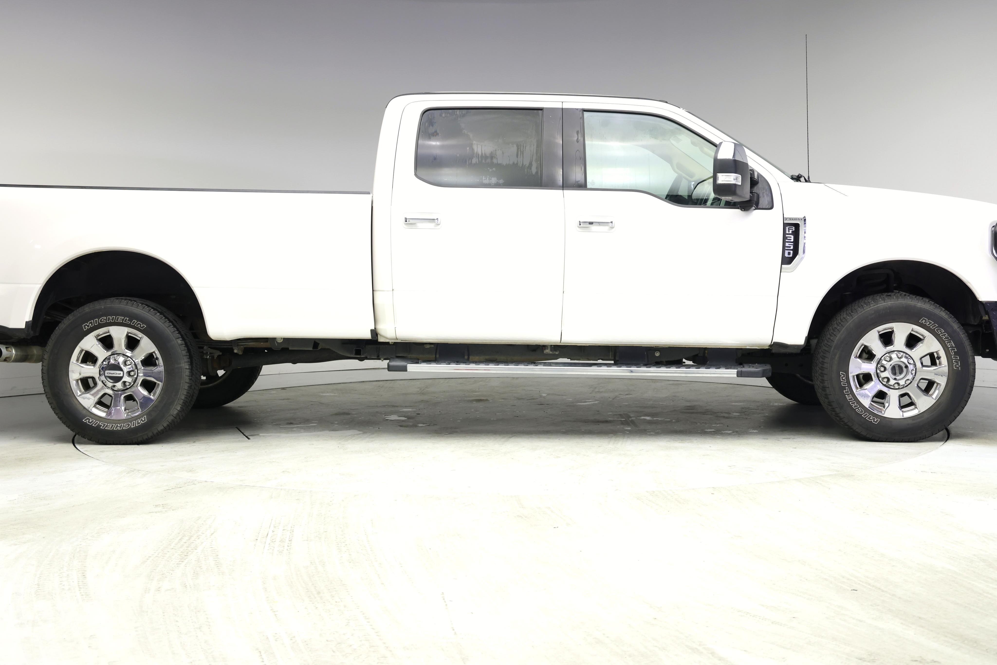 Thumbnail: 2018 Ford F-350 - 7