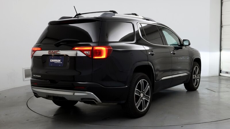 2019 GMC Acadia Denali 8