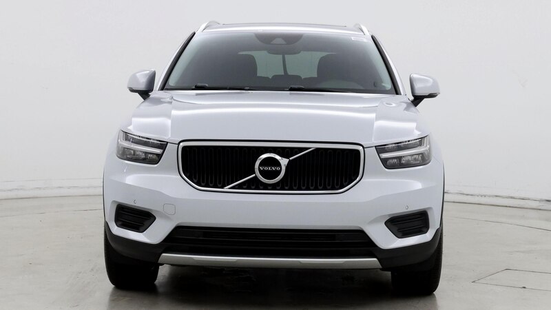 2020 Volvo XC40 T4 Momentum 5