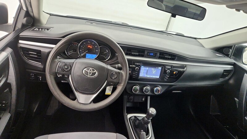 2016 Toyota Corolla L 9