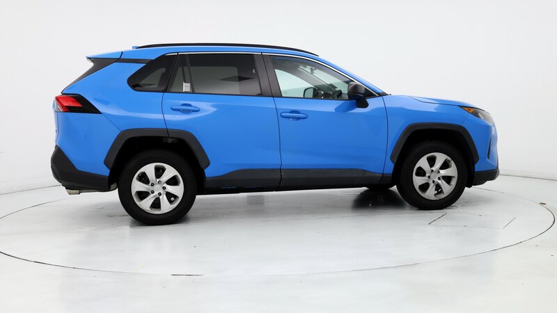 2019 Toyota RAV4 LE 7